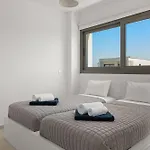 Serenity Waves 17 Villa *