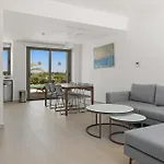 Serenity Waves 17 * Larnaka