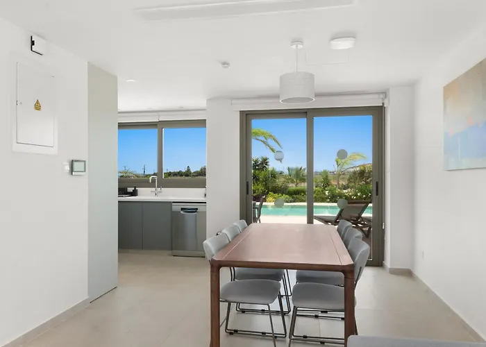 Serenity Waves 17 Villa Lárnaca